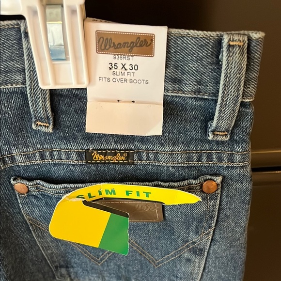 MEN’S WRANGLER NWT JEANS - Picture 3 of 5